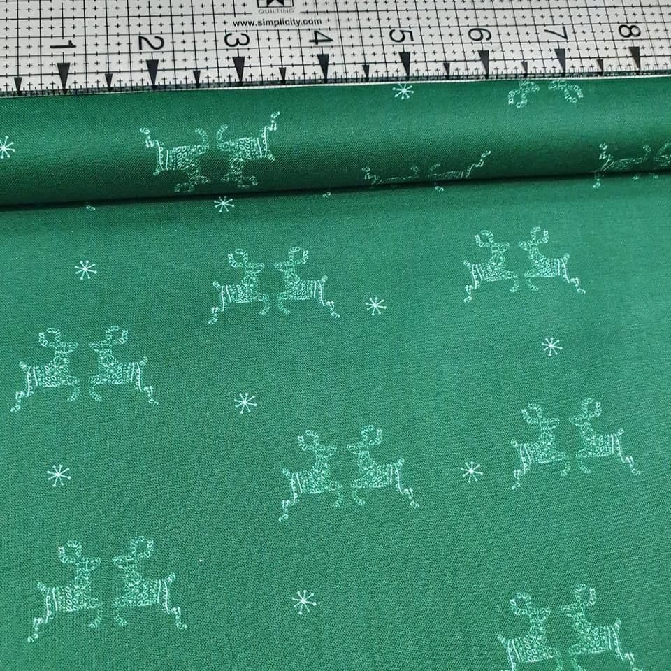 Stof - Little Christmas Eve Reindeer Green 100% Cotton Fabric
