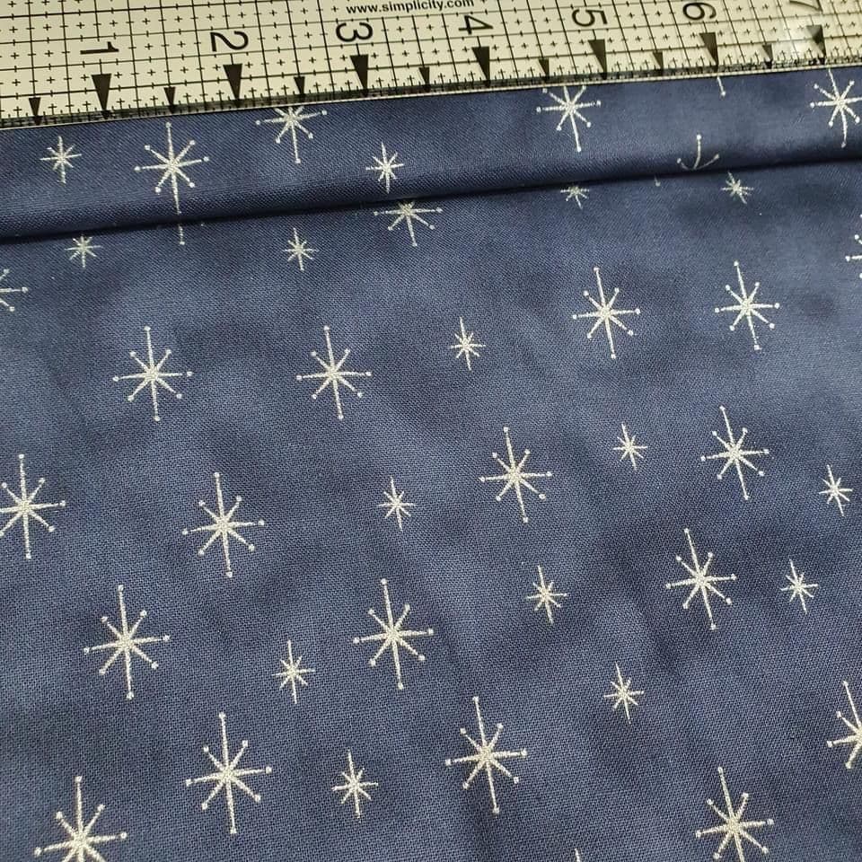 Stof - Magic Christmas Snowfall Blue Metallic 100% Cotton Fabric