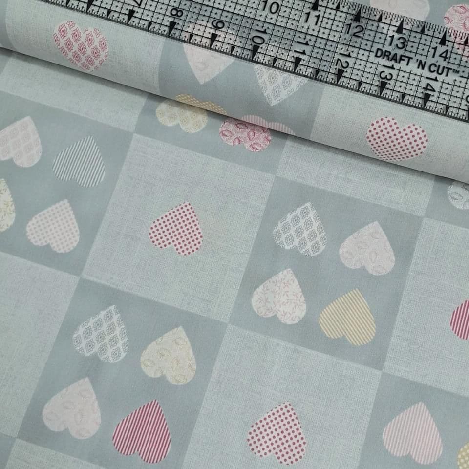 Stof - Petit Coeur Love Hearts Grey 100% Cotton Fabric