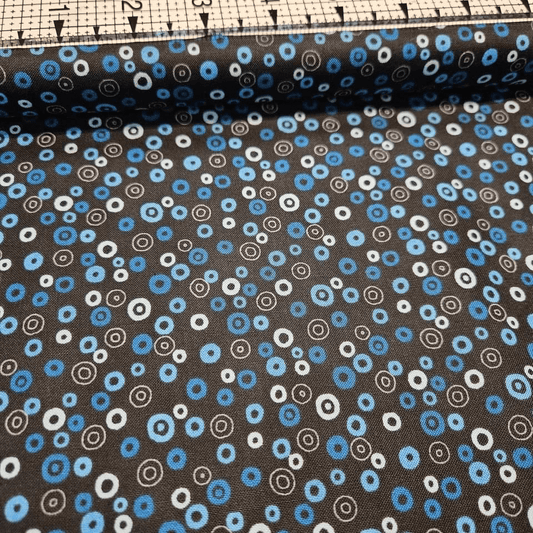 Stof - Rainbow Colours Circles Blue on Black 100% Cotton Fabric