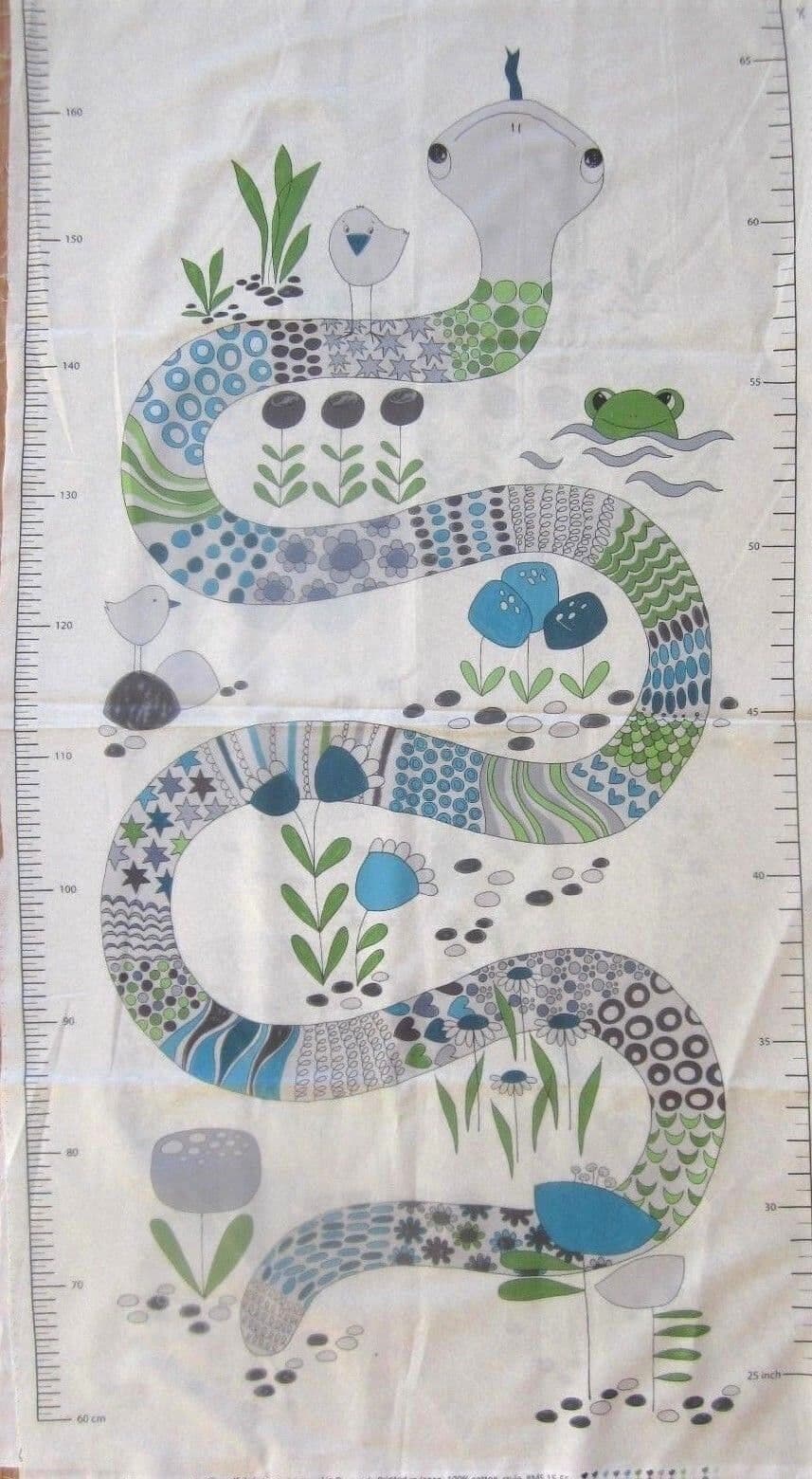 Stof - The Snake and I Grey Height Chart Fabric Panel
