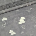 Stof - Uno Style Grey Rain Clouds 100% Cotton Fabric - Crafts and Quilts