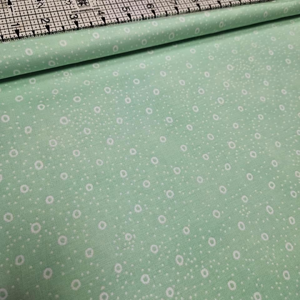 Windham Fabrics - Hand Maker Spot 42006-12 100% Cotton Fabric