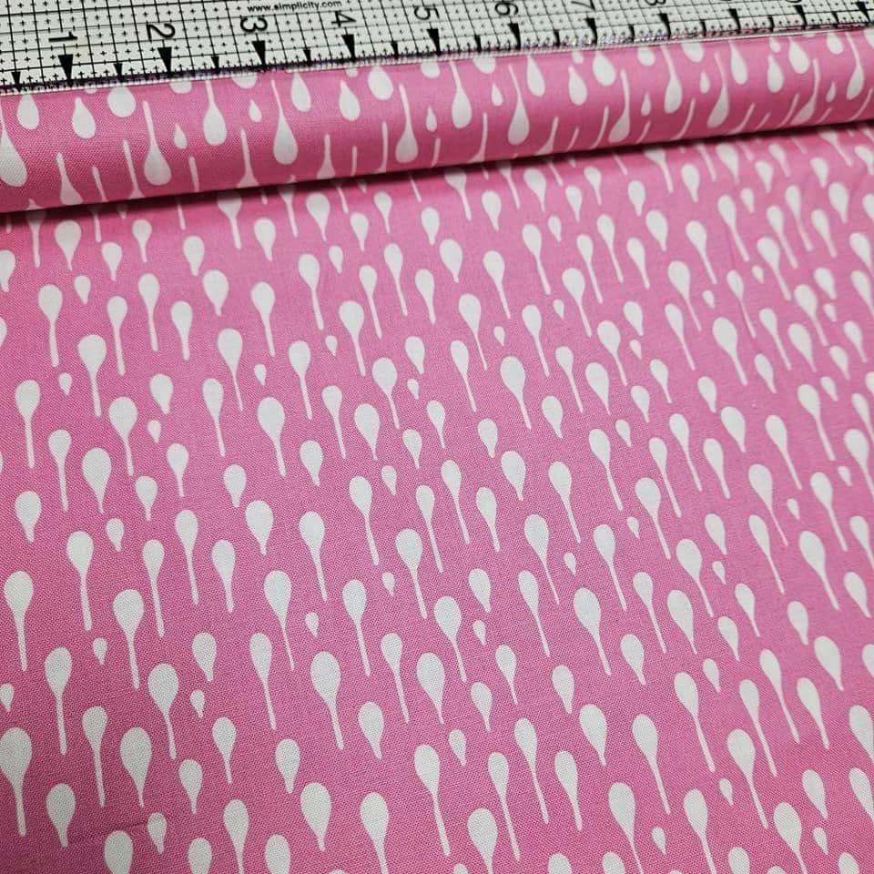 Windham Fabrics - Pink Lemonade Raindrops 51324-6 100% Cotton Fabric