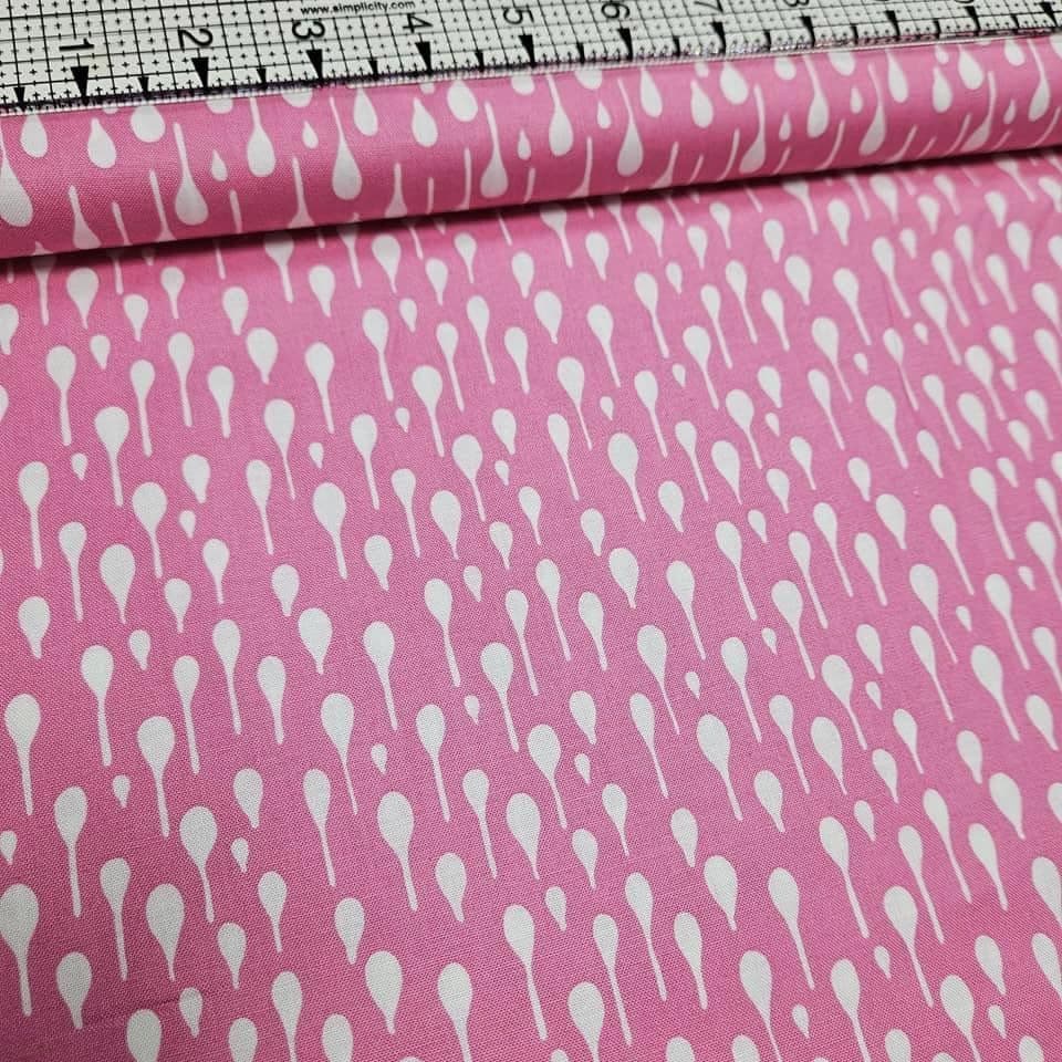 Windham Fabrics - Pink Lemonade Raindrops 51324-6 100% Cotton Fabric